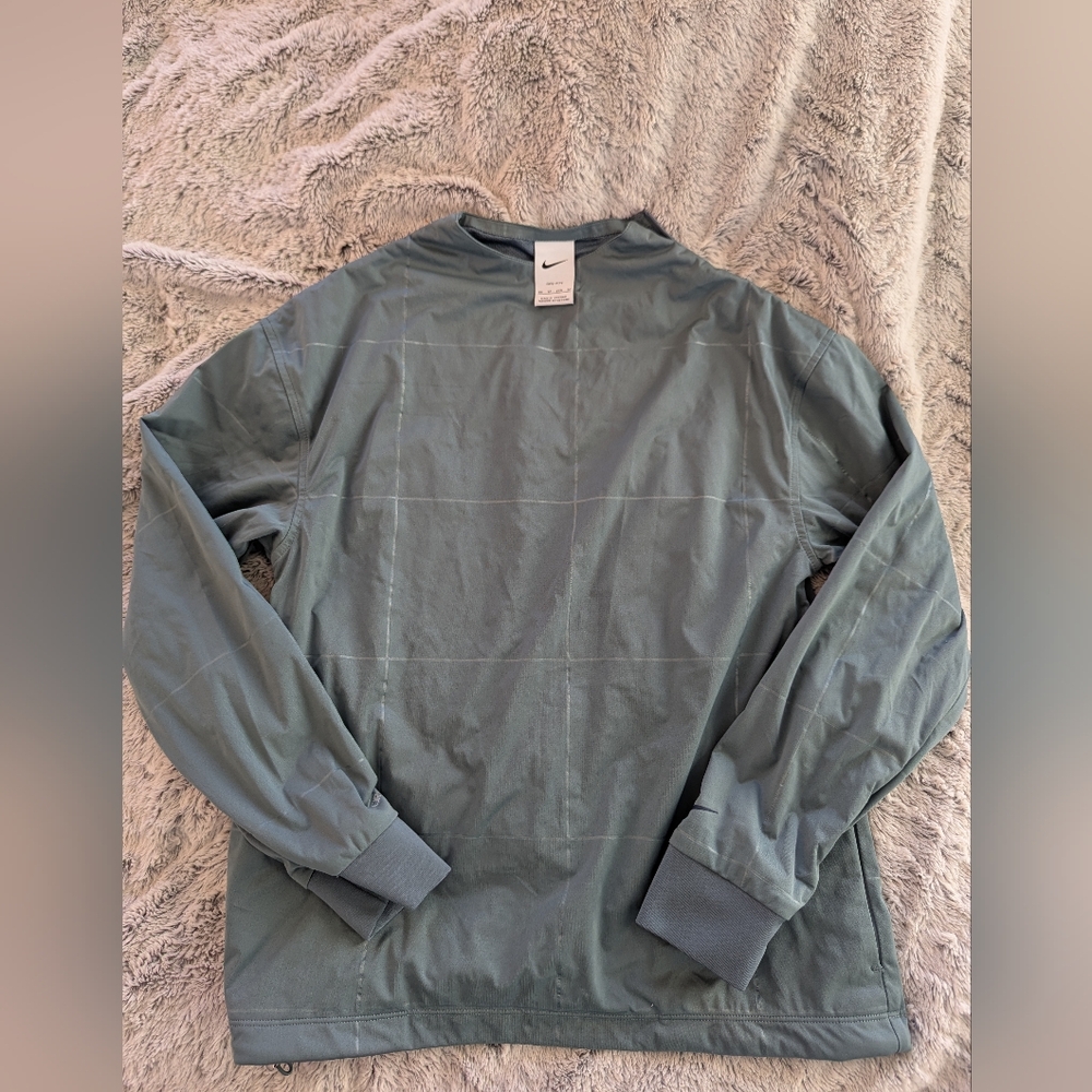 Nike Long Sleeve Shirt in Blue